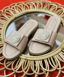 Alternative view of Gold moon